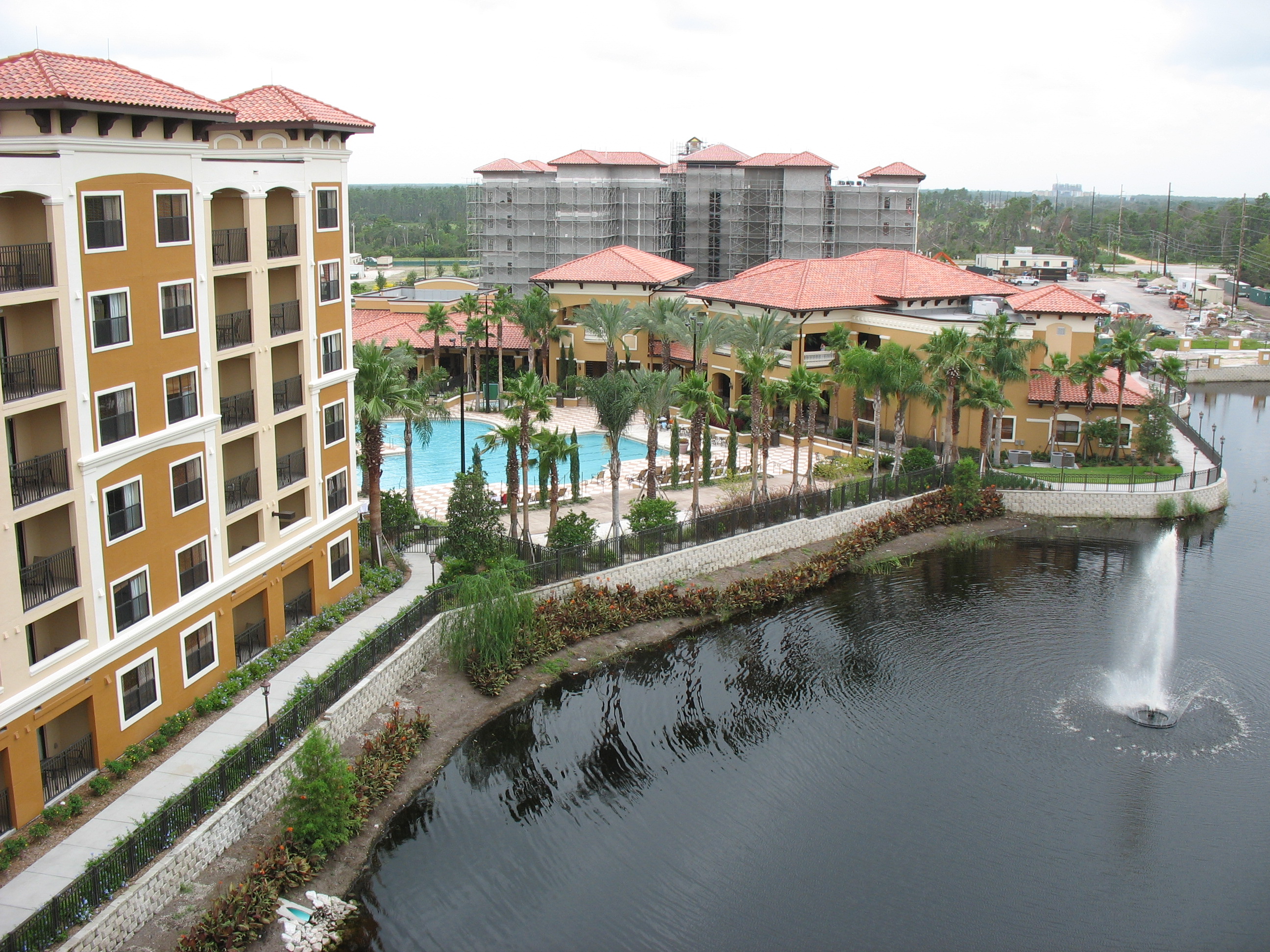 Floridays.jpg Floridays.jpg