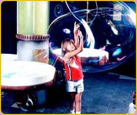 exhibitsbubblelab.jpg